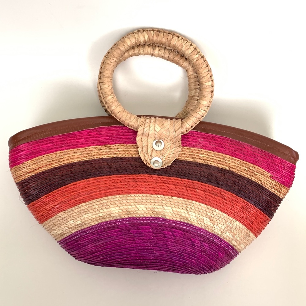 Straw handbag